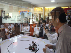 Evrensel Kolej